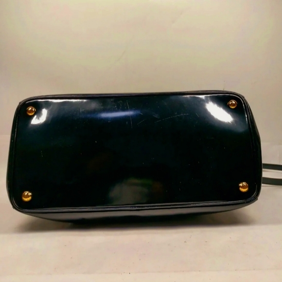 Prada handbag - Picture 5 of 8